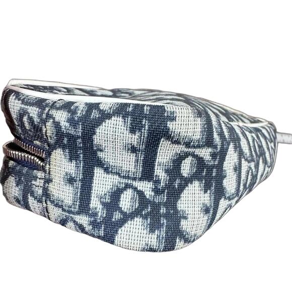 Christian Dior Trotter No. 1 Navy & White Cosmetic Pouch Bag (CDXX125) - Picture 3 of 15